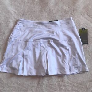 Tek Gear pleated skirt